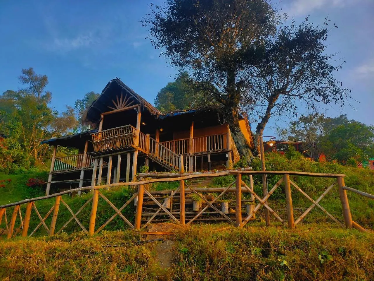 Hotel Flutterby Nearcation Kottakamboor